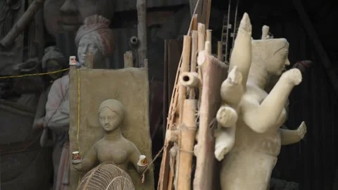 Durga and other Hindu idols in Kumartuli, Kolkata, West Bengal, India. Stock Footage 342228513