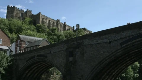 Durham Castle part of Durham University &amp; Framwellgate Bridge in England. Clip 4 스톡 동영상 80083473