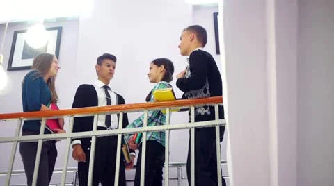 During the break of lesson 库存影片 11913743