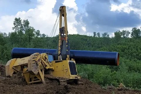 During construction work on gas pipelines in remote, areas, pipes are laid .. Фото