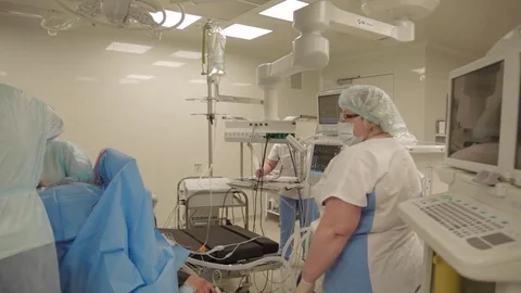 During an operation in a hospital Stock Footage 80141081