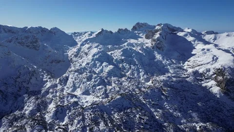 Durmitor Massif in Winter with Snow-Covered Mountain Peaks, Montenegro Vídeo Stock 341960552