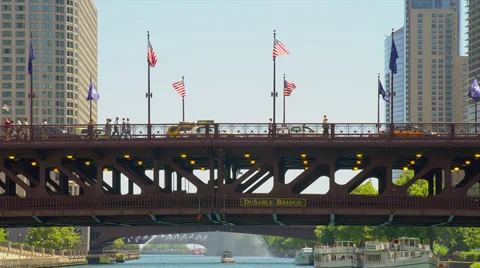 DuSable Bridge in Chicago Stock Footage 35284227