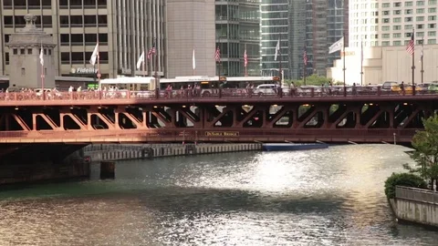 DuSable Bridge in Chicago, Illinois. traffic and flags Stock Footage 82530734