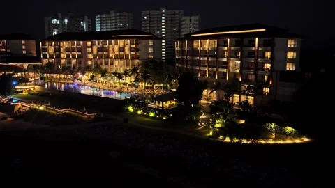 Dusit Thani Mactan Cebu resort hotel illuminated at night in the Philippines Stockbeeldmateriaal 336686204