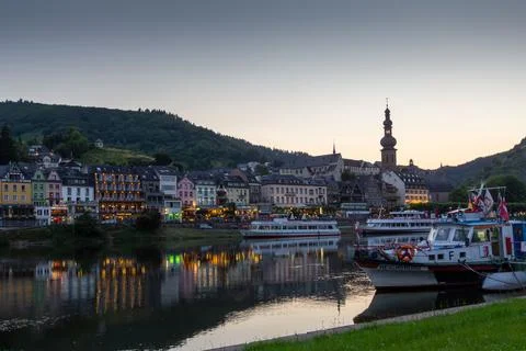 Dusk is breaking over Cochem in the Eifel valley Stock Photos