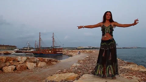 Dusk dance Stock Footage 40568485