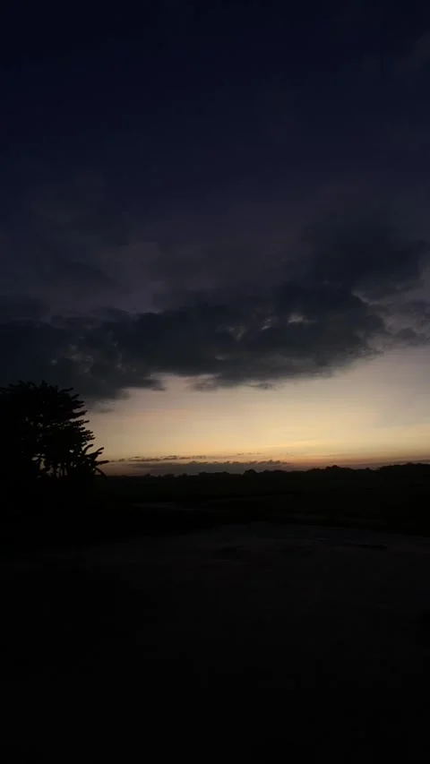 Dusk Vídeos de archivo 280345116