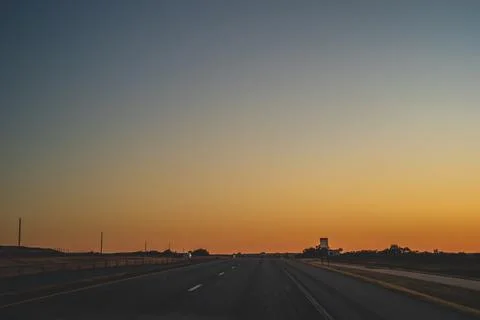 Dusk on Interstate 40 Texas U.S.A. after sunset 写真素材