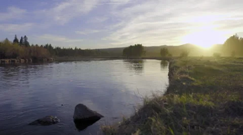 Dusk on Oregon river Stock Footage 62864372