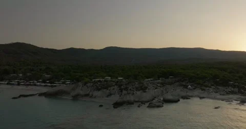 Dusk Over Wild Beach Mountain Camping By the Aegean Sea - Greece 库存影片 250108854