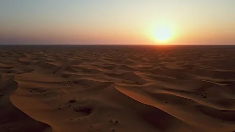 Dusk in the Tengger Desert 動画素材 256986837