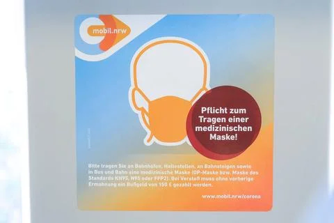  Düsseldorf 26.09.2022 Covid Corona Lockdown Maskenpflicht Masken Infektio.. Stock Photos