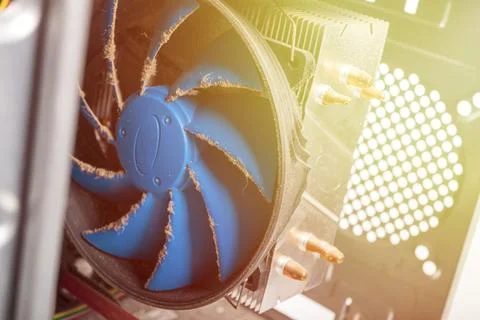 Dust that eventually settles on the computer's cooling processor. Cleaning .. 写真素材