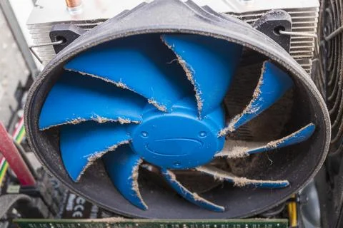 Dust that eventually settles on the computer's cooling processor. Cleaning .. 写真素材