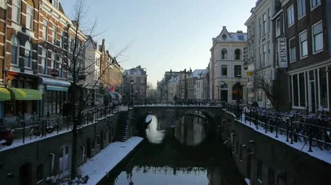 Dutch canal in winter Stock Footage 21218833