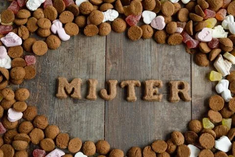 Dutch mixed candy and pepernoten eaten during Sinterklaas feast Foto stock