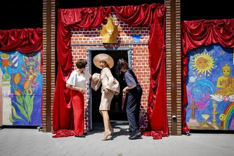 Dutch Queen Maxima opens a new Emaus College school building in Ermelo, Netherla Fotos de archivo