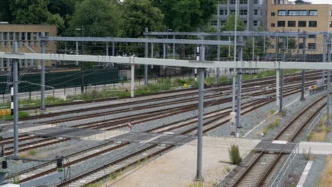 Dutch Sprinter Train arriving Видео 112361274
