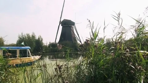  Dutch windmill in Kinderdijk (NL) Stock Footage 85394219