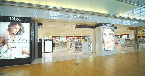 Duty free Video stock 113035849