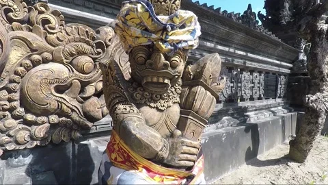 Dvarapala Statue at Temple Split Gate, Kuta, Bali, Indonesia Stock Footage 304820157