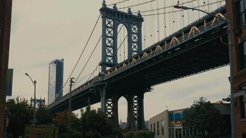 DX View of Manhattan bridge from Washington street, Brooklyn, New York, USA Stock Footage
