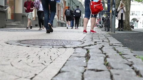 Dynamic city life Stock Footage 156952154