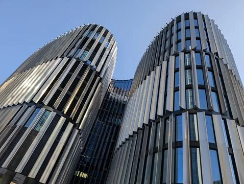 Dynamic Curved Facade, Main Point Pankrác, Prague 스톡 사진