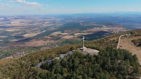 Dynamic Drone Push In Over Okolchitsa Peak Vrachanski Balkan Bulgaria 스톡 동영상 346322150