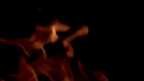 Dynamic Flames Delightfully Dancing Gracefully in the Mysterious Darkness of the Foto stock