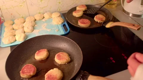 Dynamic food styling showcasing skilled manipulation of grilling tools in action Stock Footage 321028495