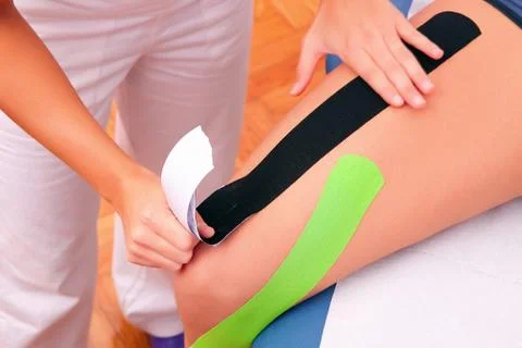 Dynamic functional bandage with taping 库存照片