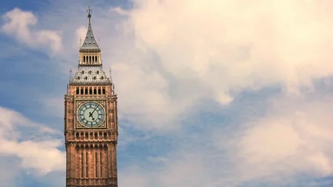 Dynamic hyperlapse of the Elizabeth Tower, showcasing the iconic Big Ben clock Stock Footage 321267008