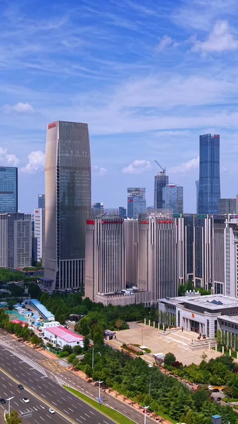 Dynamic Jinan CBD Skyline with Busy Highway Traffic Video stock 331228734