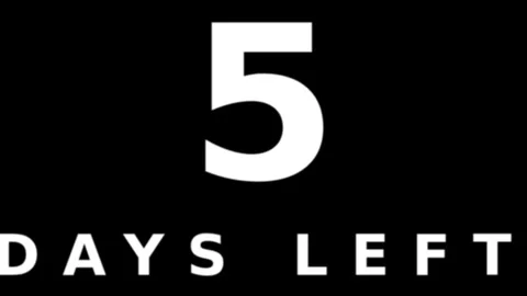 Dynamic motion countdown video with bold five days left countdown display f.. Stock-Footage 338313444