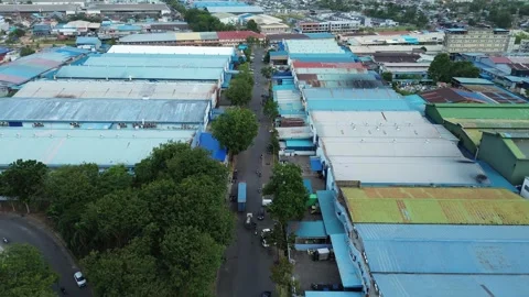 Dynamic Overhead View of a Sprawling Industrial Complex, Showcasing Varied .. Stock-Footage 339035177