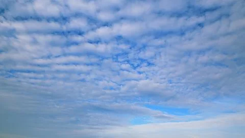 A Dynamic Sky Filled with Beautiful and Engaging Cloud Patterns to Admire and Ap 스톡 사진