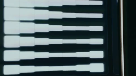 Dynamic technical diagram of eight vertical elements moving like waveforms Stock-Footage 334444503