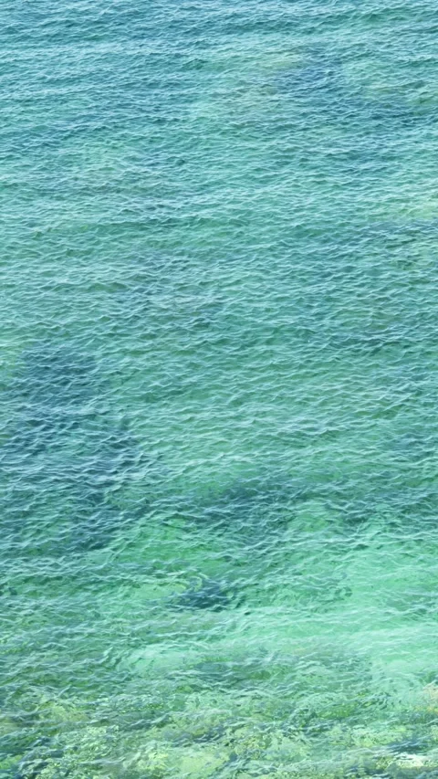 Dynamic vertical sea ripple changing texture background Video stock 275576512