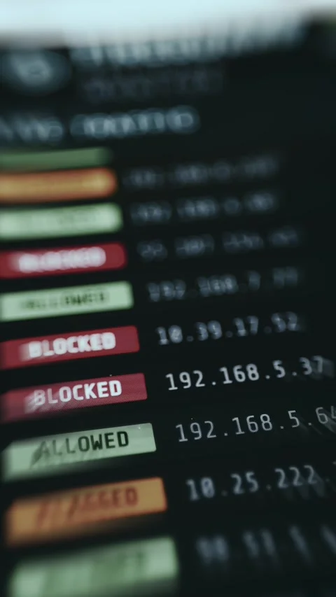 Dynamic Visualization of Cloud Service Incident Overview in a - Dynamic Scene Stock Footage 336948399