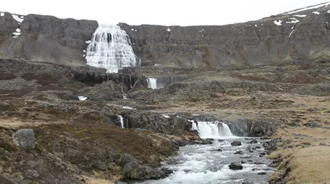 Dynjandi waterfall Video stock 7664587