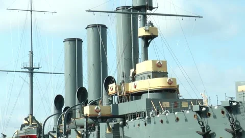 E Aurora at the granite mooring on Neva river Embankment. Stock Footage 340553770