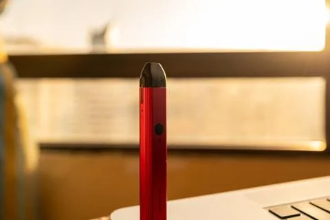 E-cigarettes | Vape | pod system vapor | E-liquid | alternative to smoking Foto stock