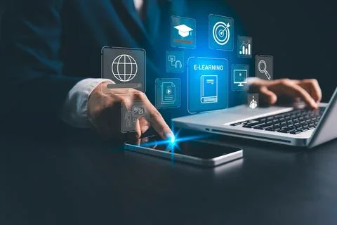 E-learning is modern concept of online education uses internet technology t.. Foto stock