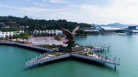 Eagle Statue (Dataran Lang) Video stock 134045279