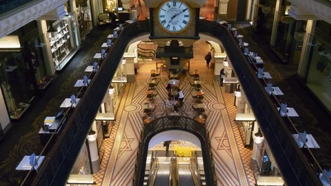Early commuters pass through the Queen Victoria Building in Sydney, Stock Footage 90062402