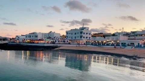 Early evening view of Corralejo waterfront Video stock 312565655