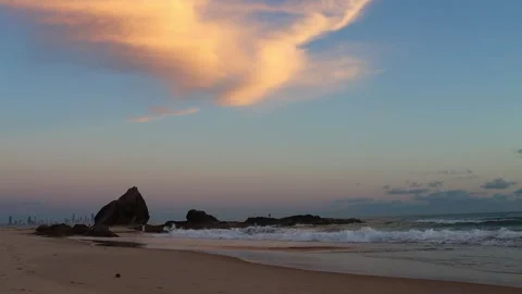 Early Morning beach 스톡 동영상 279203379