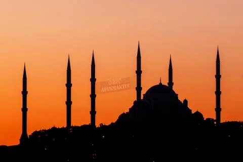 Early Morning at Great camlica Mosque Stock Photos